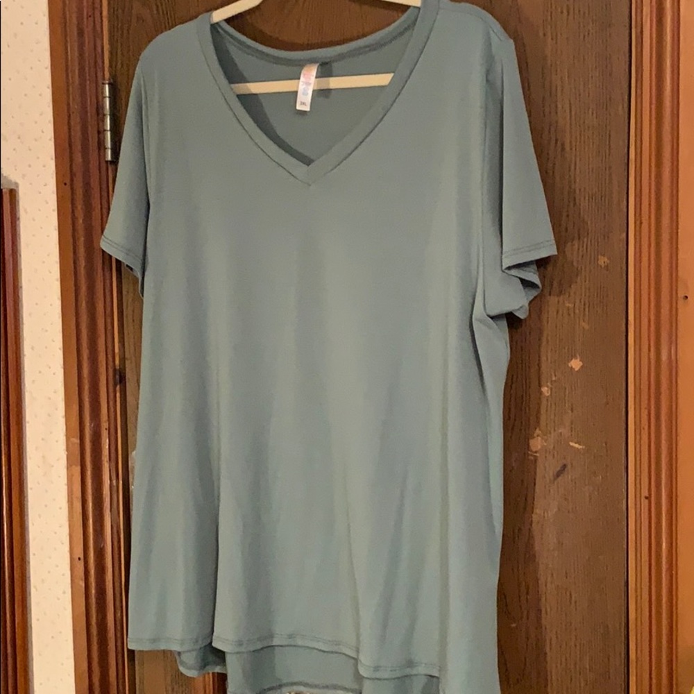 Lularoe Christy T